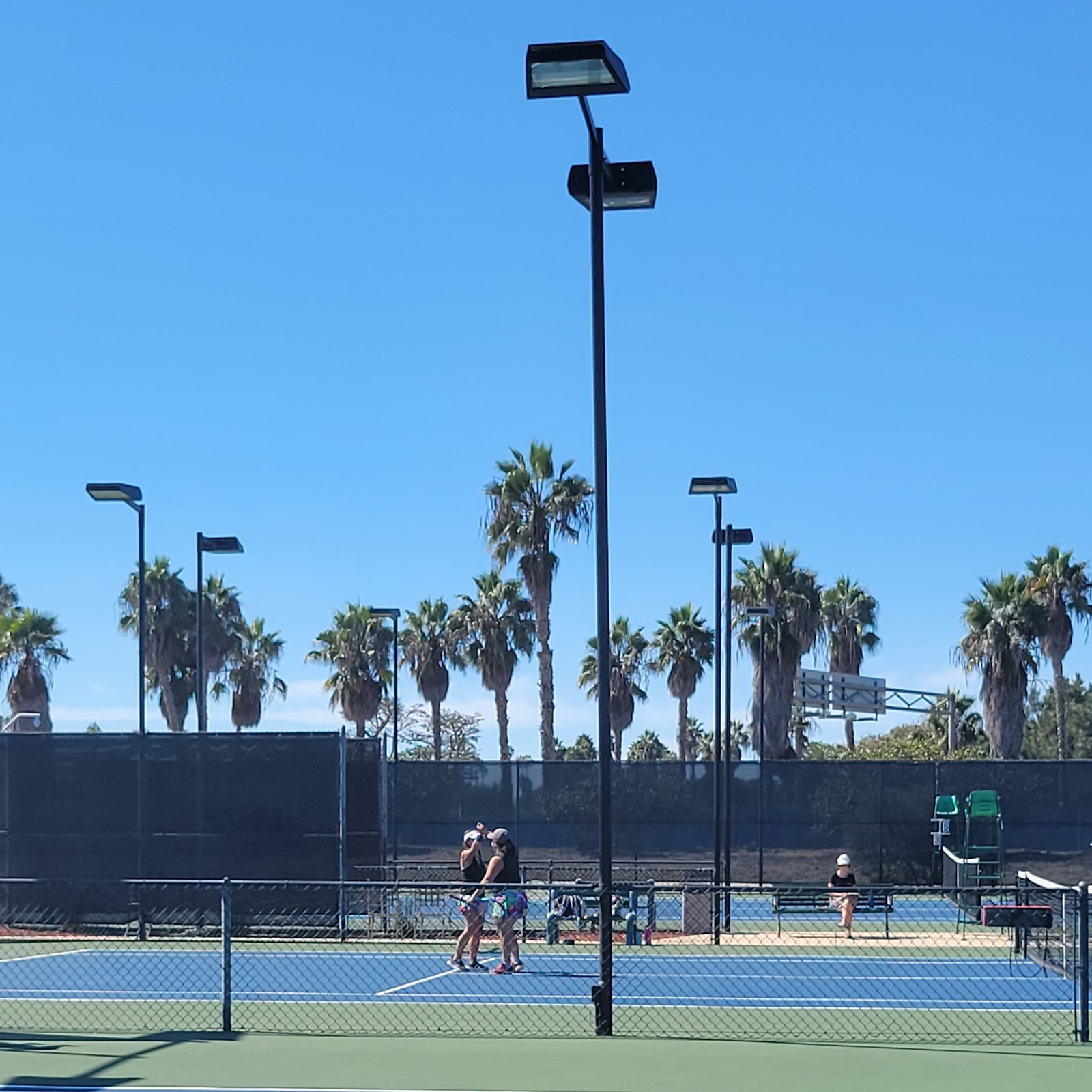 Taktika Padel at Barnes Tennis Center — photo 2 of 5